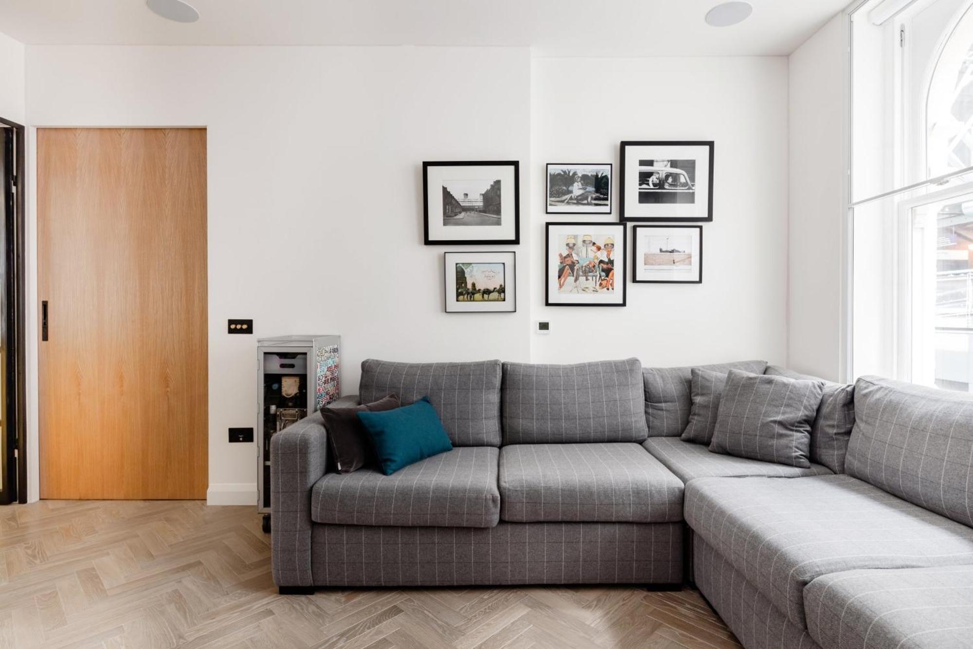 Modern Apartment & Rooms At Charing Cross Λονδίνο Εξωτερικό φωτογραφία
