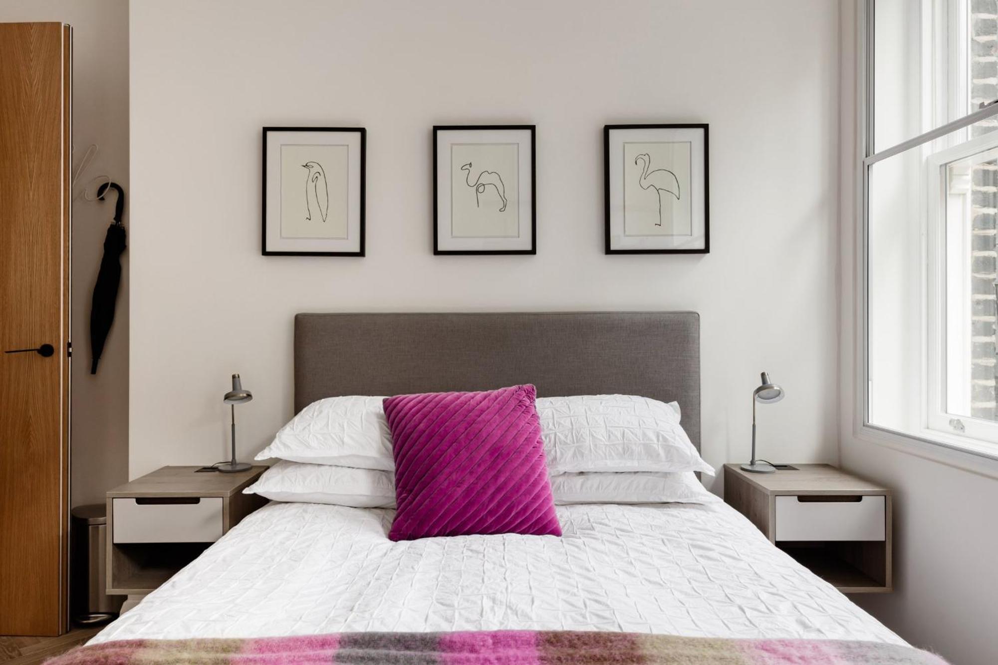 Modern Apartment & Rooms At Charing Cross Λονδίνο Εξωτερικό φωτογραφία